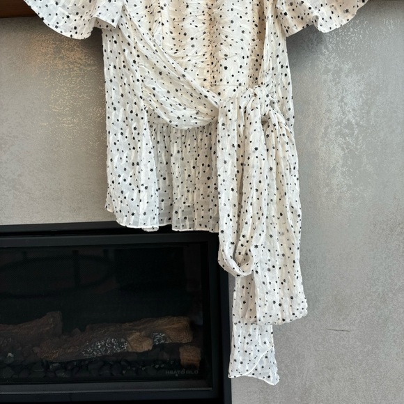 NWT Rebecca Taylor Scattered Star Silk Wrap Blouse, Size 8 - Picture 9 of 16